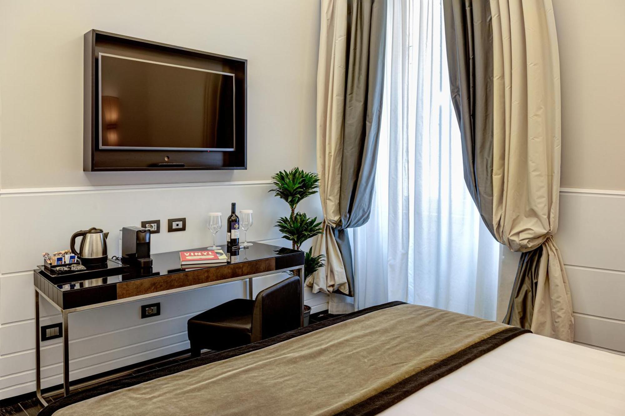 The Independent Suites — Foto 1